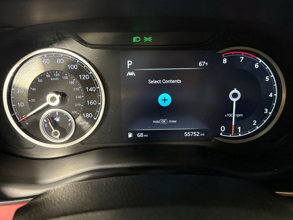 Used 2022 Genesis G70 3.3T Launch Edition image 29