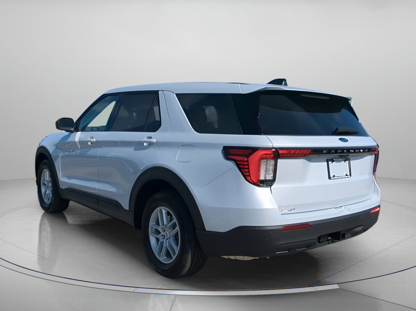 New 2026 Ford Explorer Active RWD image 21