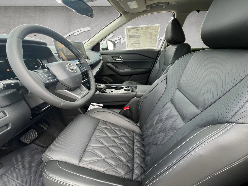 New 2026 Nissan Rogue Platinum image 19