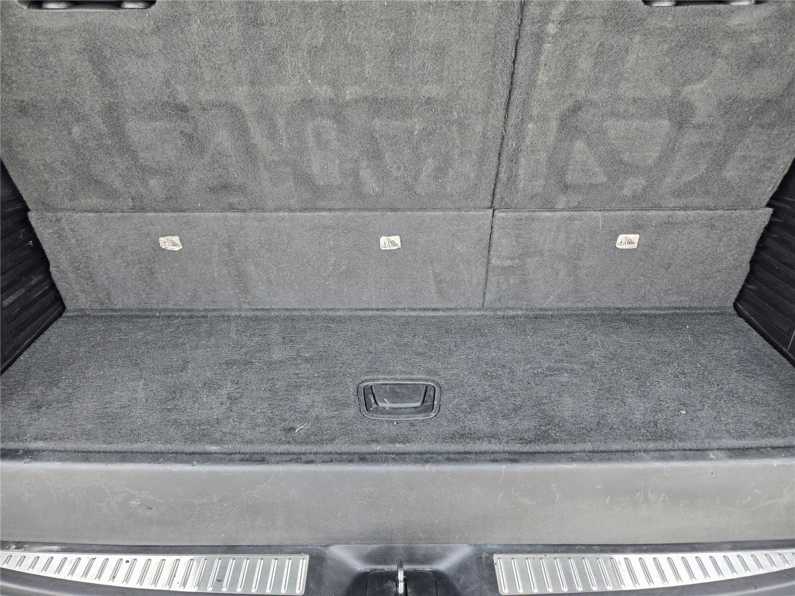 Used 2018 Chevrolet Tahoe Premier AWD/4WD image 31