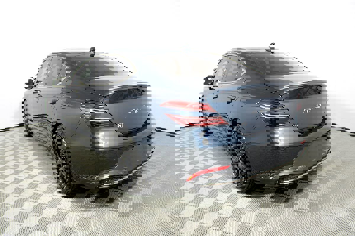 Used 2023 Genesis G70 2.0T w/ Sport Prestige Package image 34