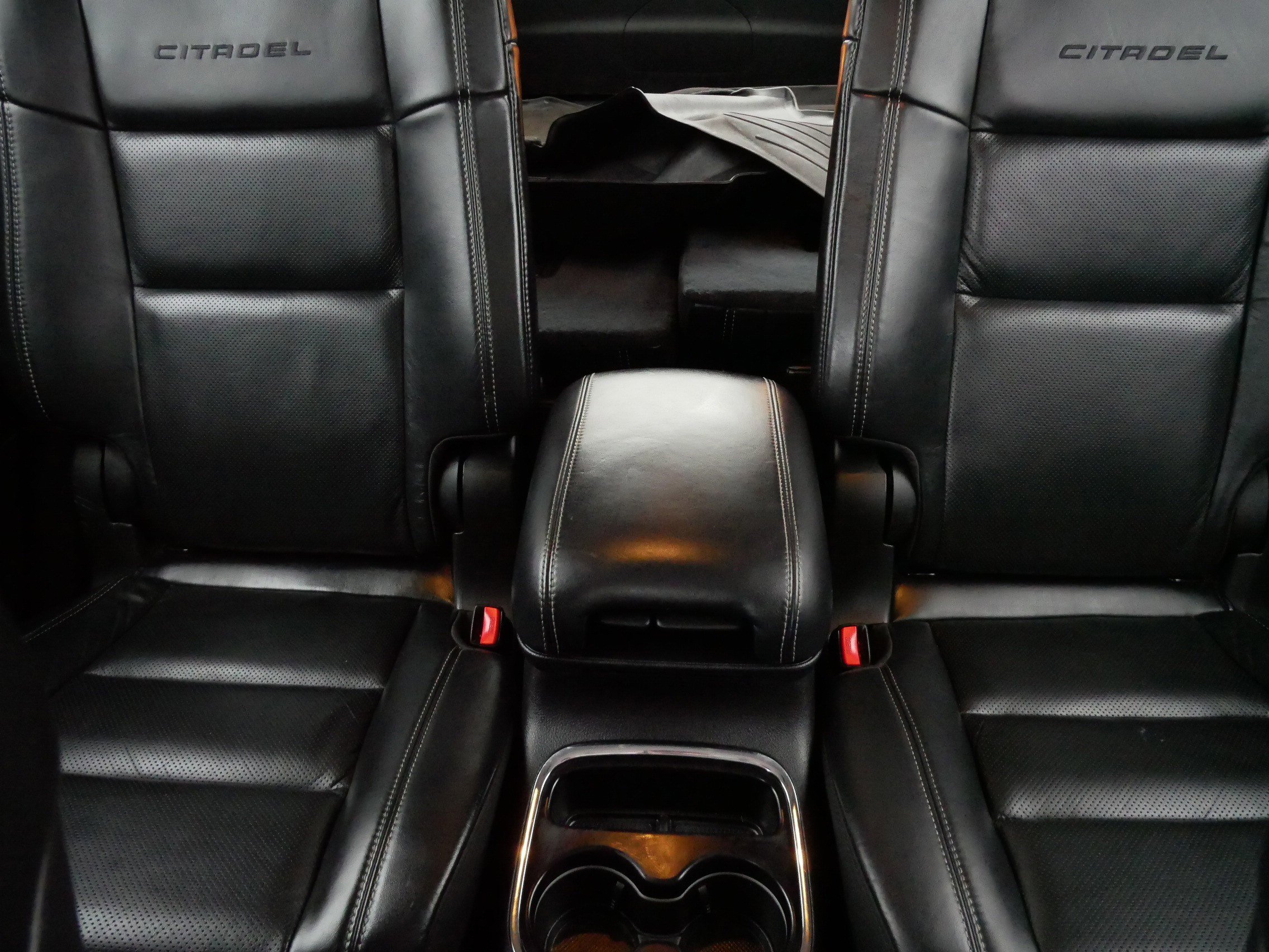 Used 2013 Dodge Durango Citadel w/ Technology Group image 13