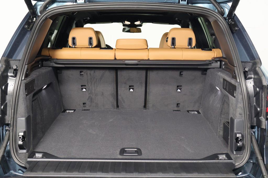 New 2026 BMW X5 xDrive40i w/ Climate Comfort Package image 8