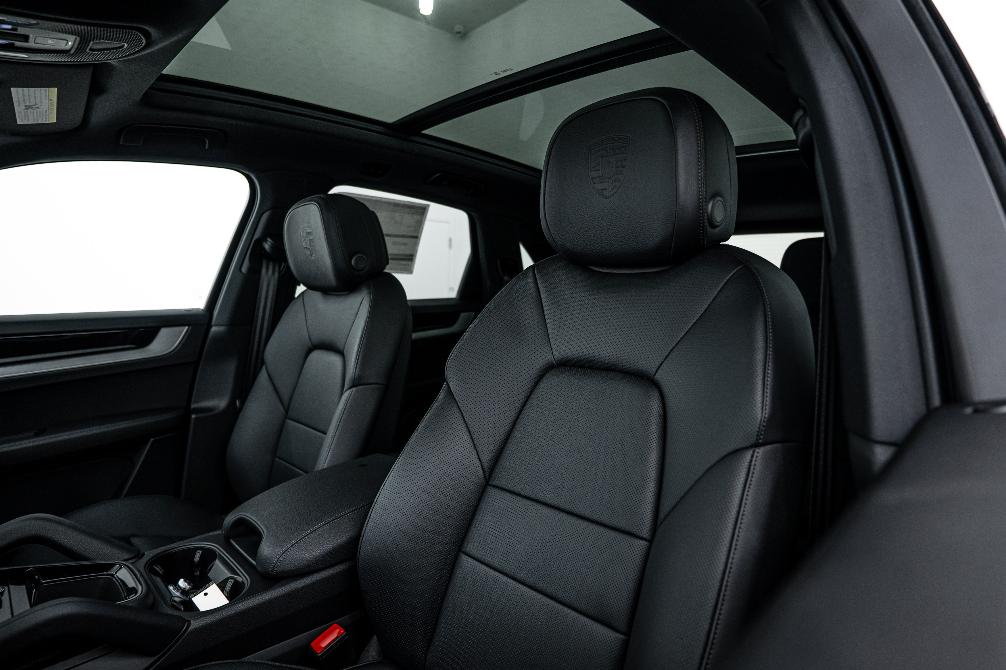 New 2026 Porsche Cayenne image 20
