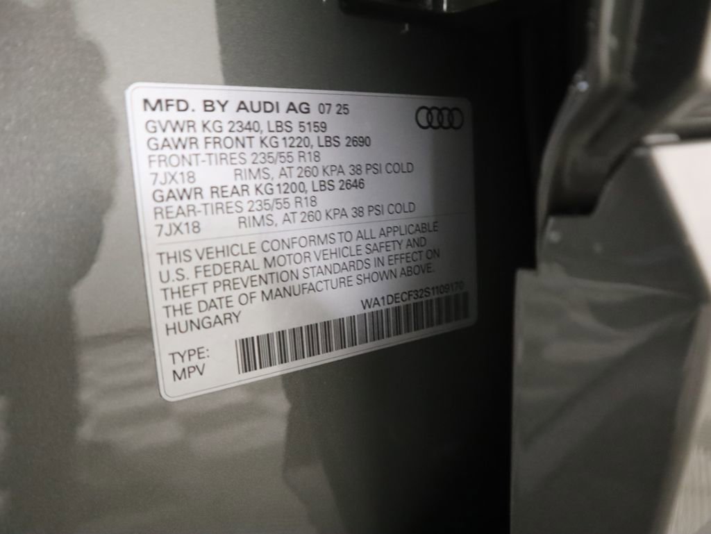 Used 2025 Audi Q3 2.0T Premium w/ Convenience Package image 34