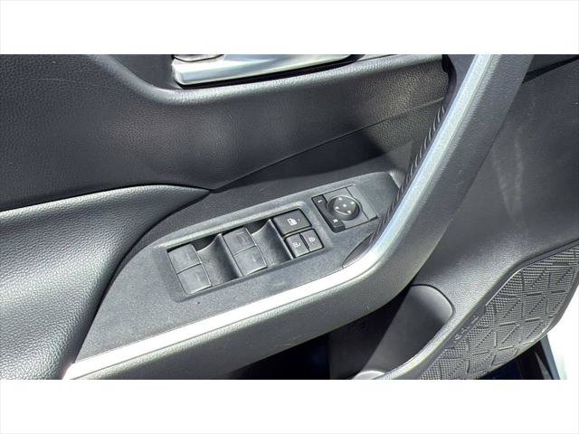 Certified 2024 Toyota RAV4 XLE AWD/4WD image 15