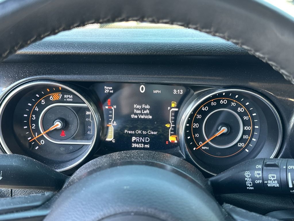 Used 2022 Jeep Wrangler Unlimited Sport image 13