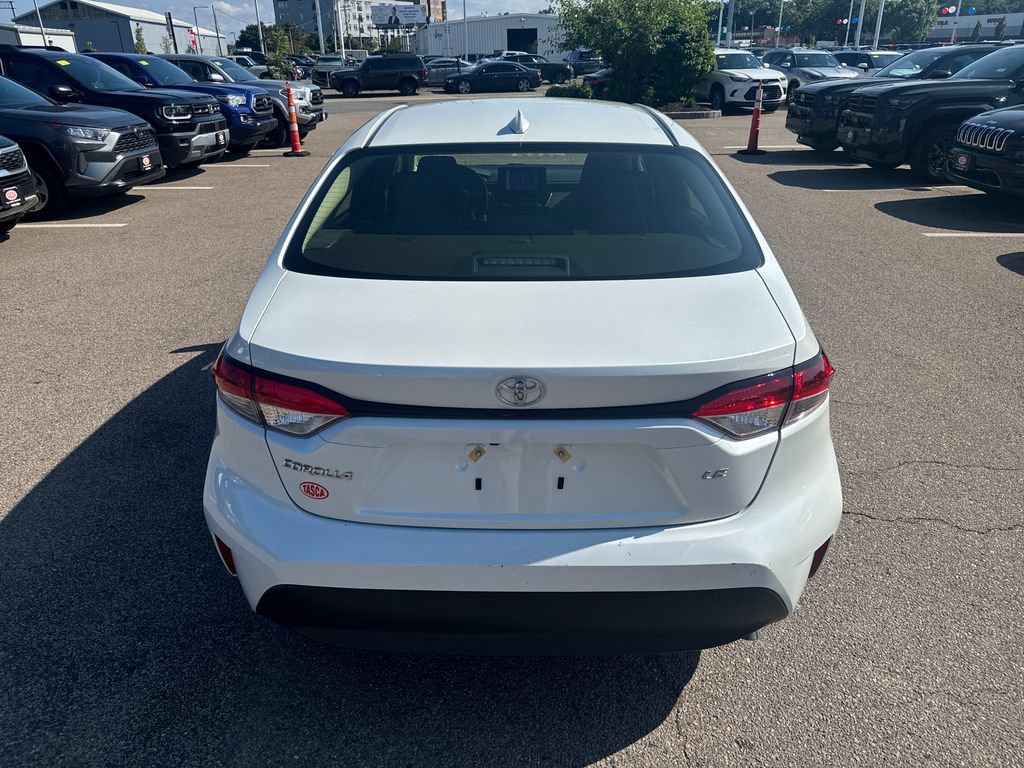 Used 2023 Toyota Corolla LE FWD image 6