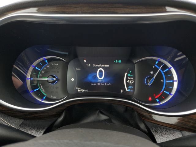 Used 2022 Chrysler Pacifica Limited FWD image 18