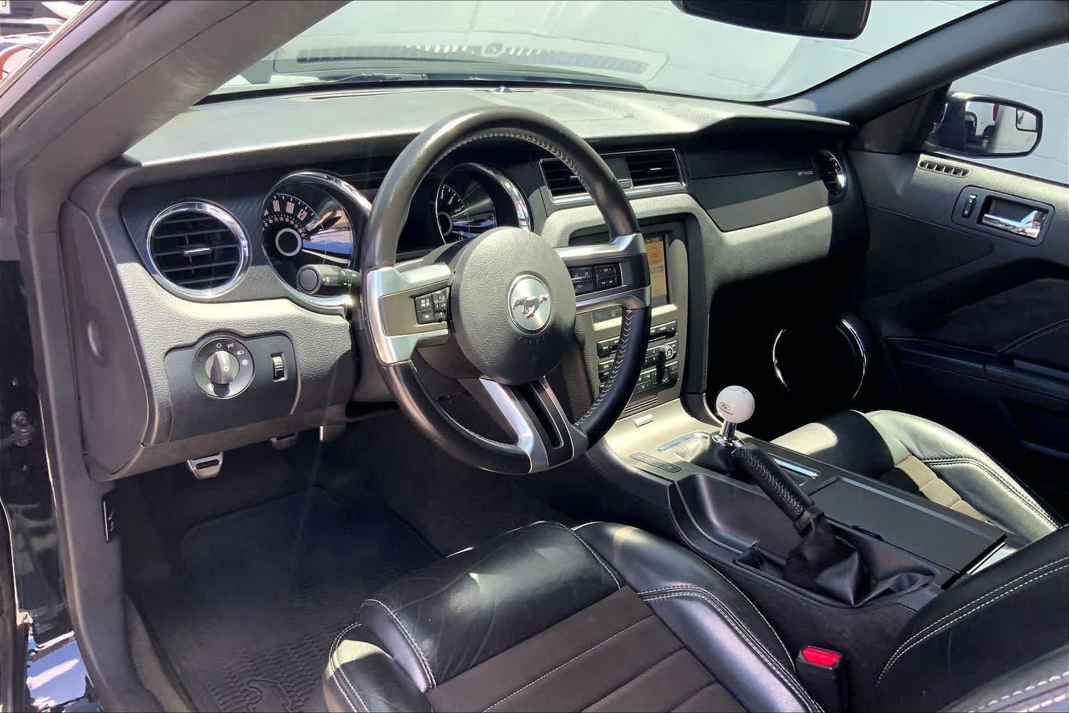 Used 2014 Ford Mustang GT Premium w/ Electronics Package RWD image 2