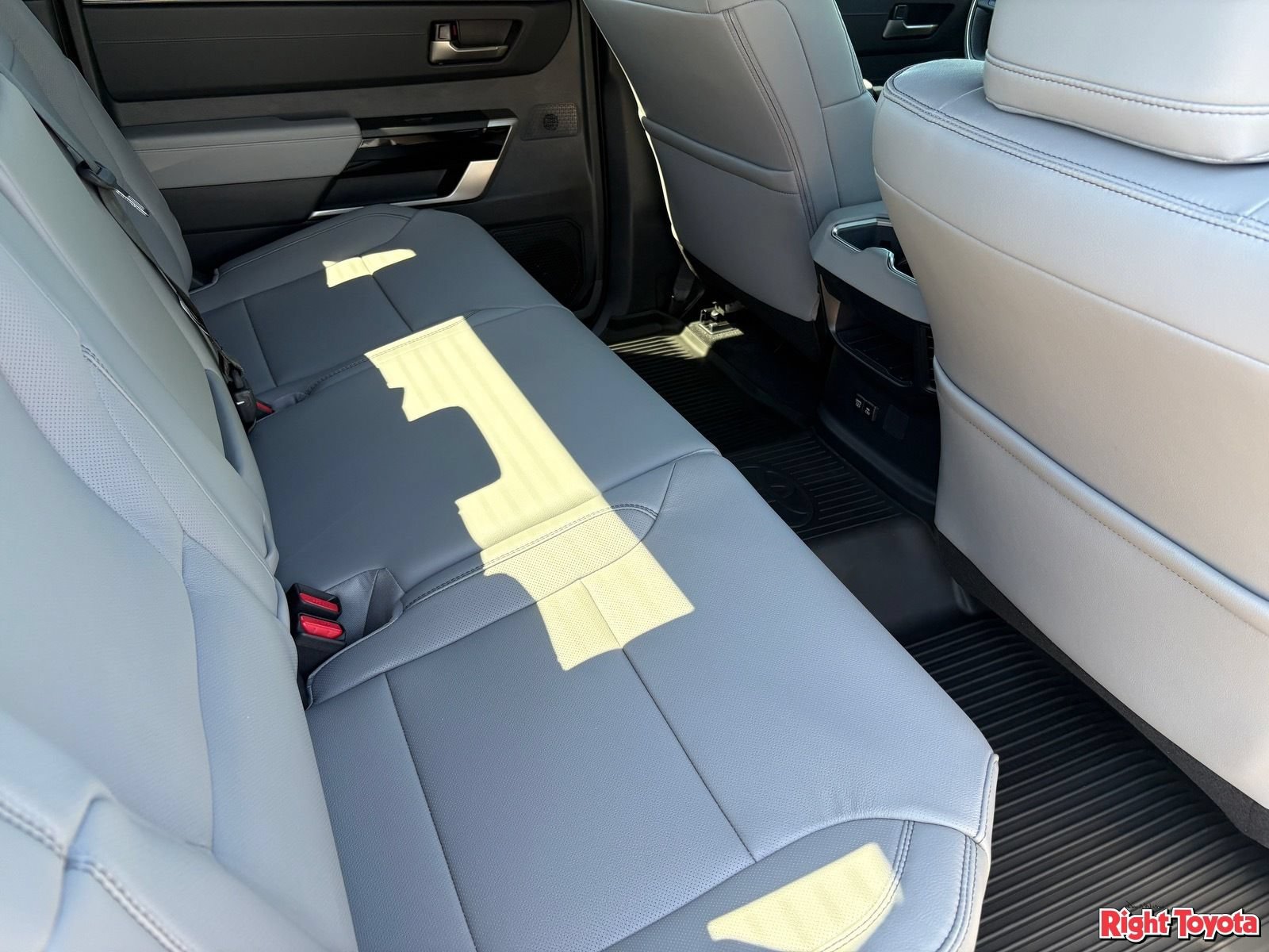 New 2026 Toyota Tundra Limited AWD/4WD image 16