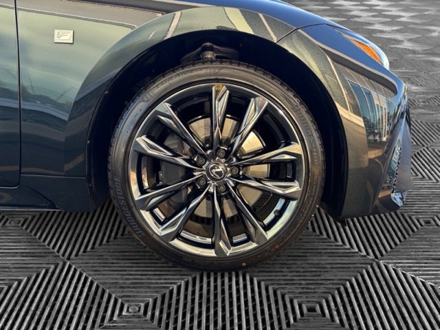 Used 2025 Lexus IS 350 F Sport AWD/4WD image 33