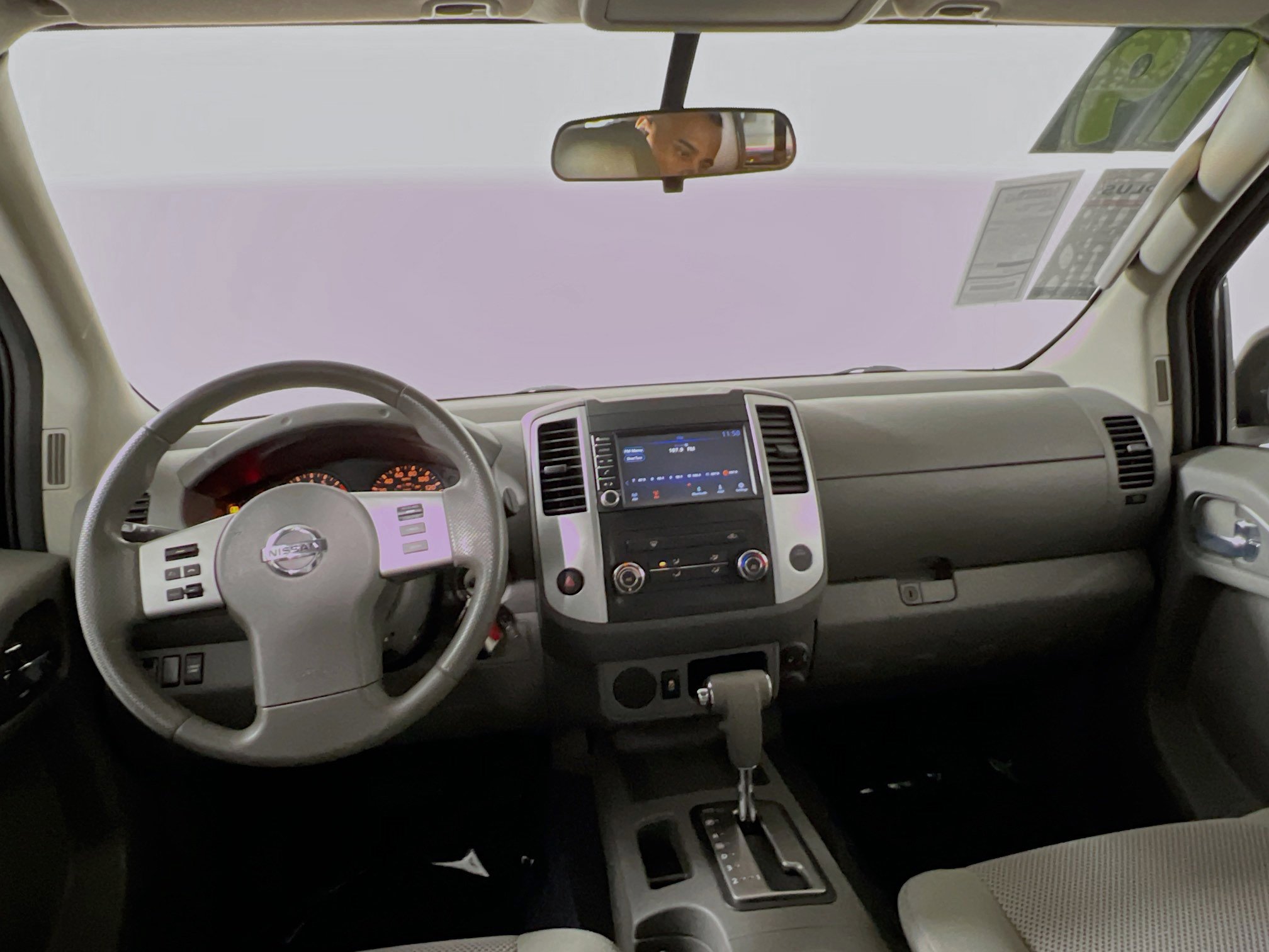 Used 2019 Nissan Frontier SV image 30