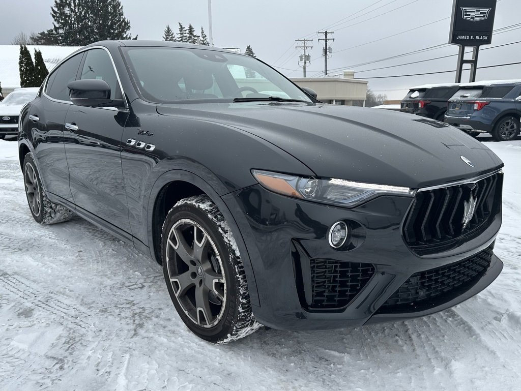 Used 2023 Maserati Levante Modena image 10