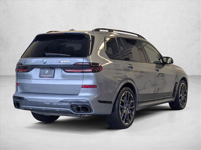 Used 2024 BMW X7 M60i w/ Executive Package image 5