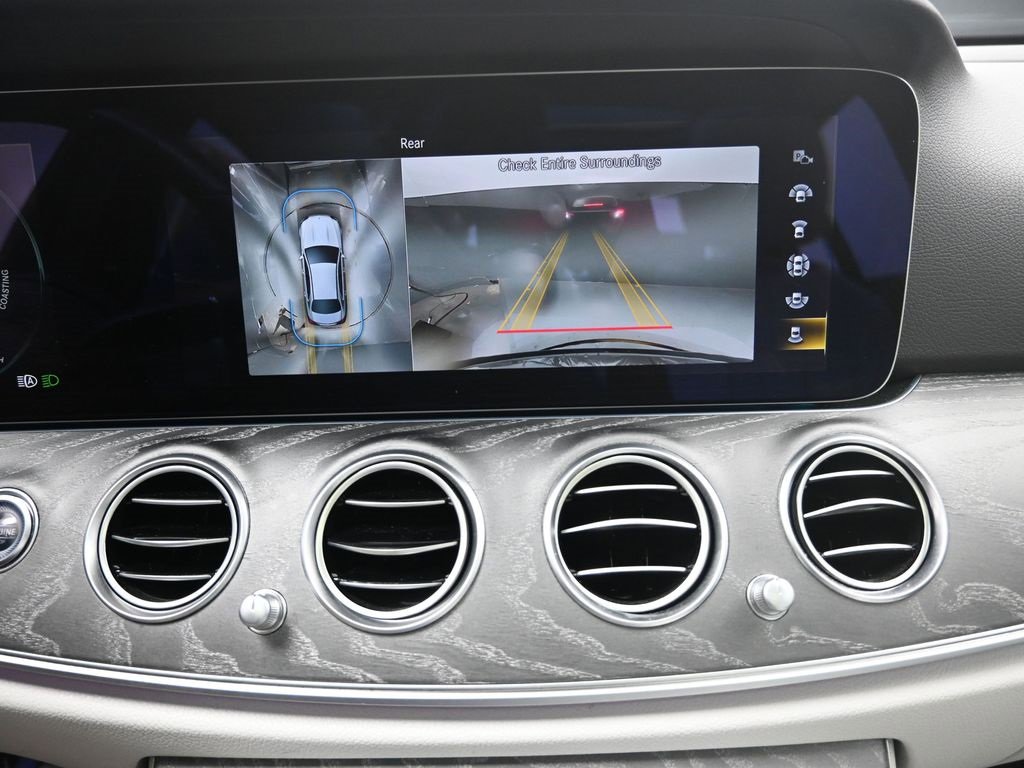 Used 2023 Mercedes-Benz E 350 Sedan image 12