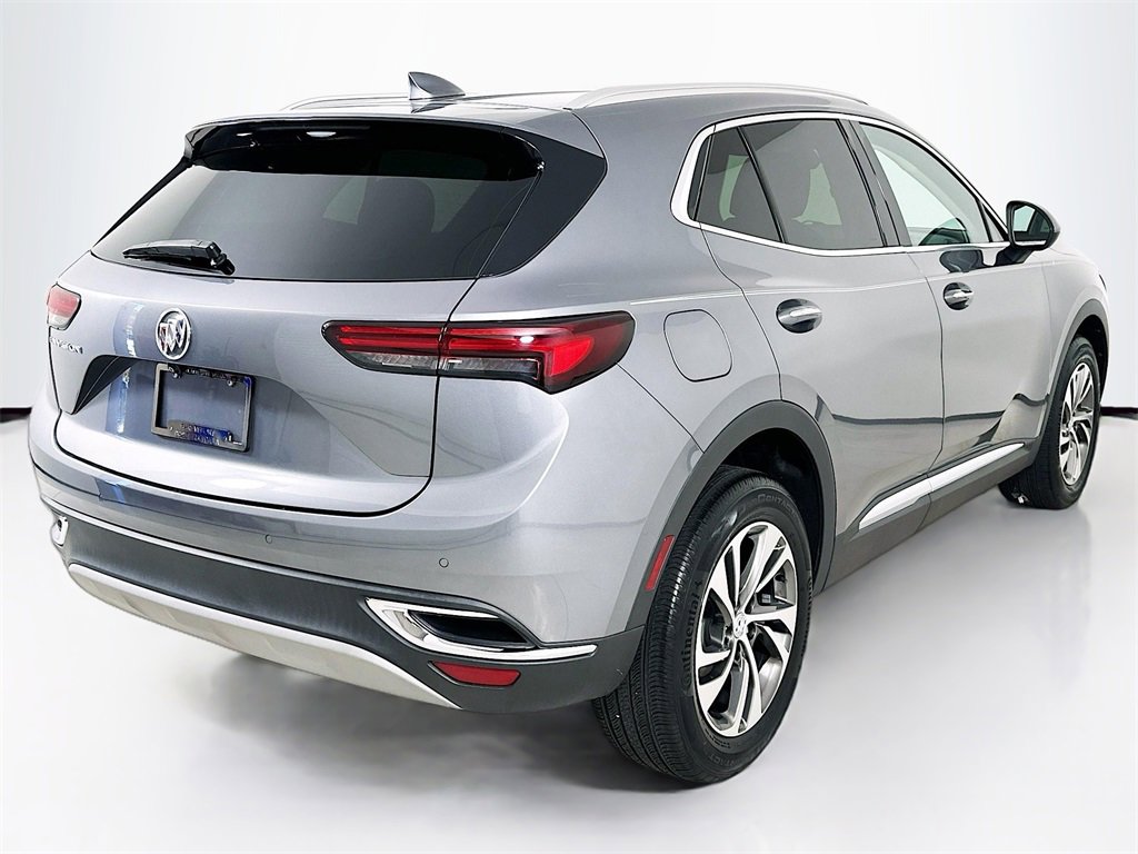 Used 2022 Buick Envision Essence w/ Safety Package image 4