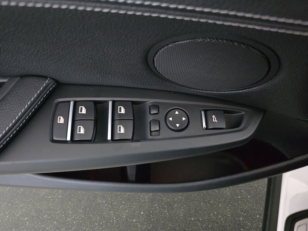 Used 2015 BMW X4 xDrive28i image 28