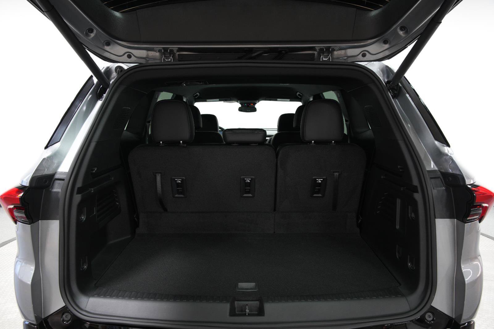 New 2026 Buick Enclave Sport Touring image 13