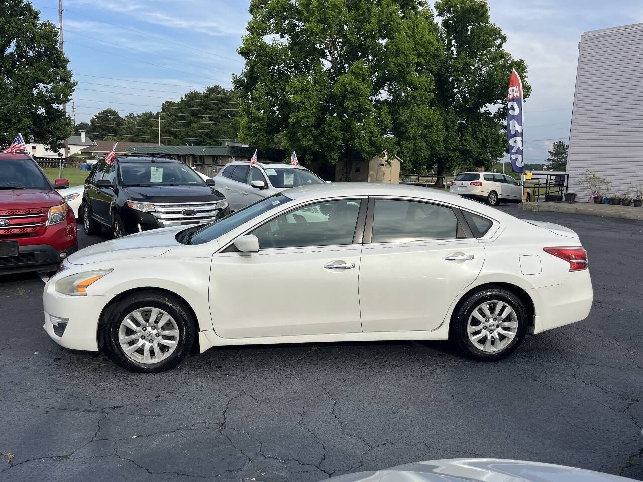 Used 2013 Nissan Altima 2.5 S FWD image 9
