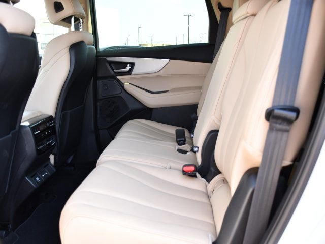 Certified 2026 Acura MDX SH-AWD image 16