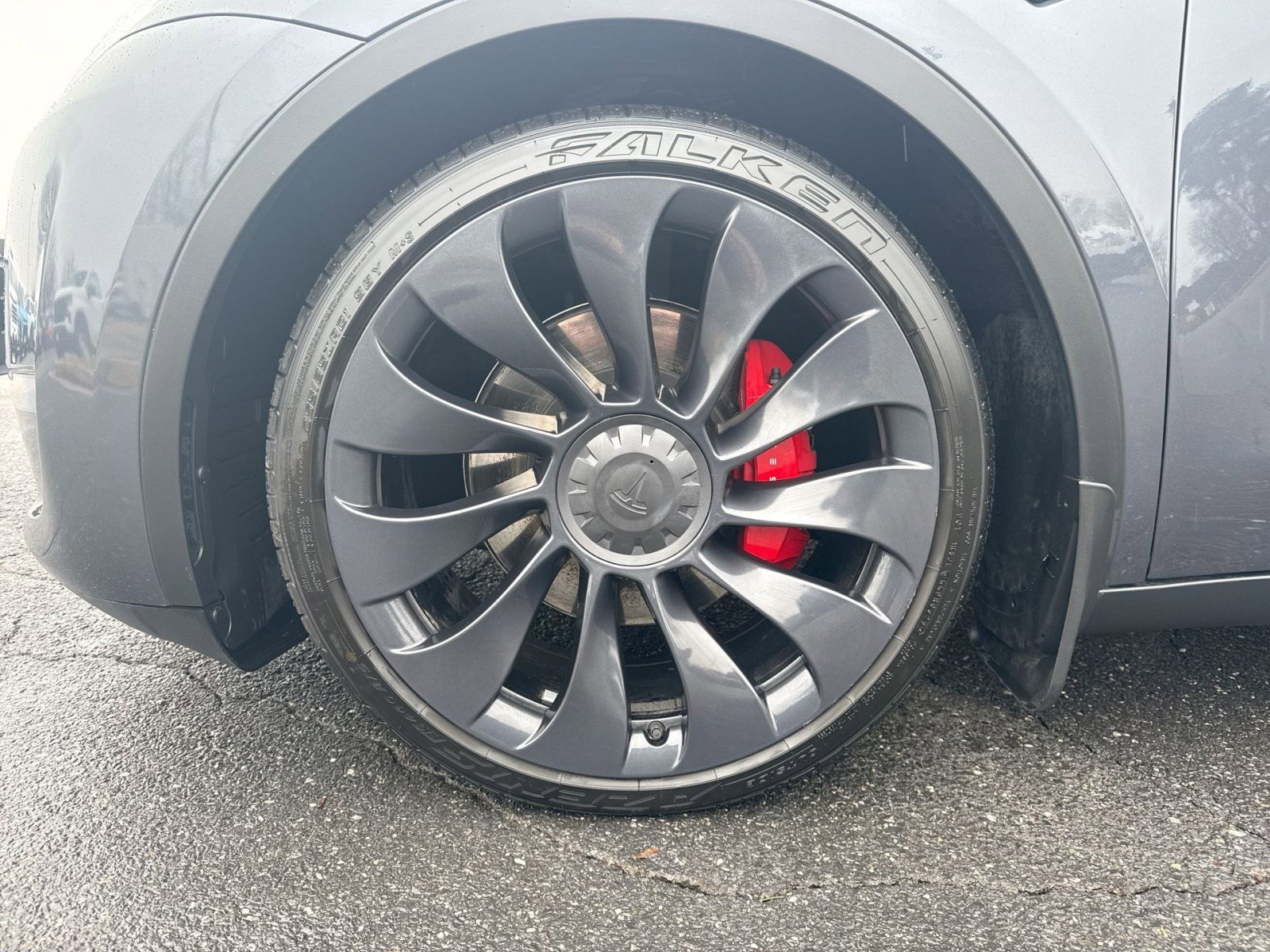 Used 2023 Tesla Model Y Performance image 12