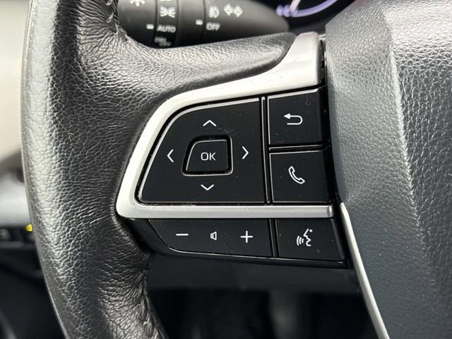 Used 2021 Toyota Sienna XLE w/ XLE Plus Package image 25