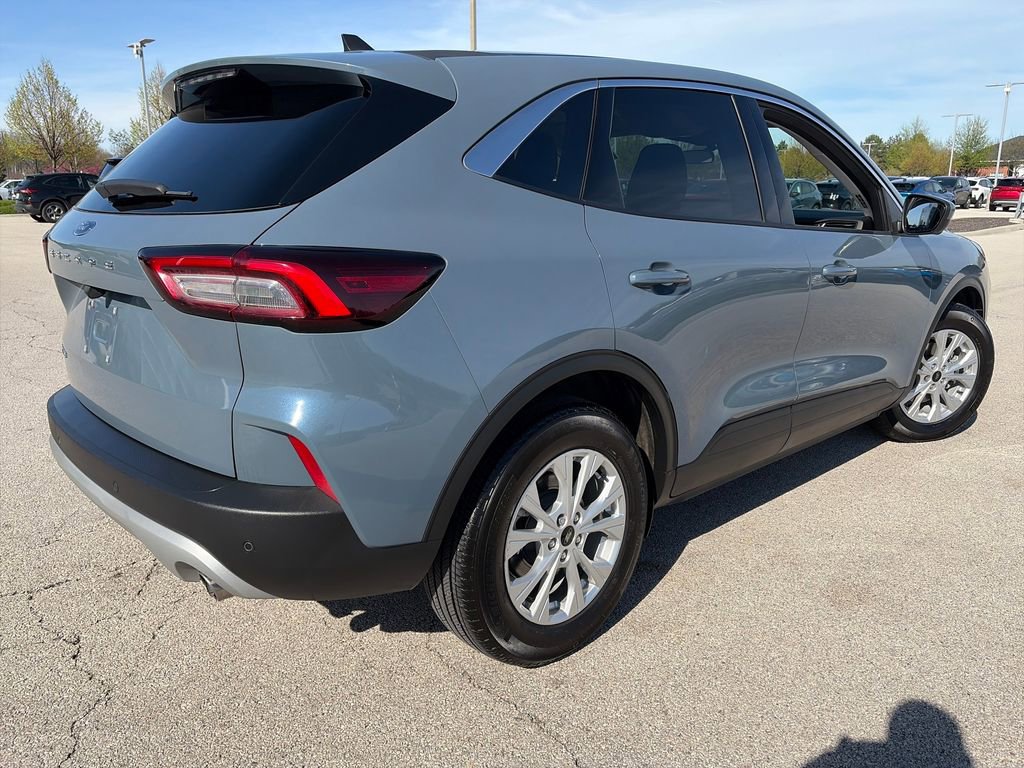 Used 2023 Ford Escape Active w/ Tech Pack #2 image 7