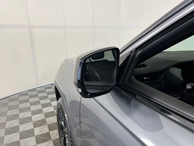 Used 2026 Jeep Grand Cherokee Altitude image 14