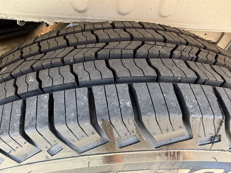 Used 2025 Mercedes-Benz Sprinter 2500 image 5