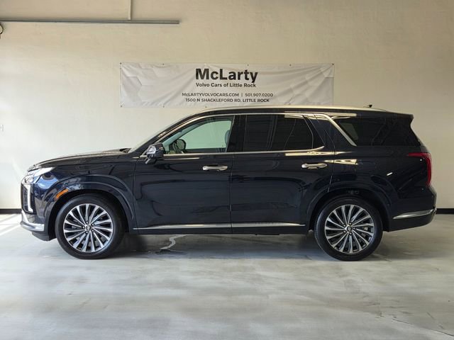Used 2025 Hyundai Palisade Calligraphy image 2
