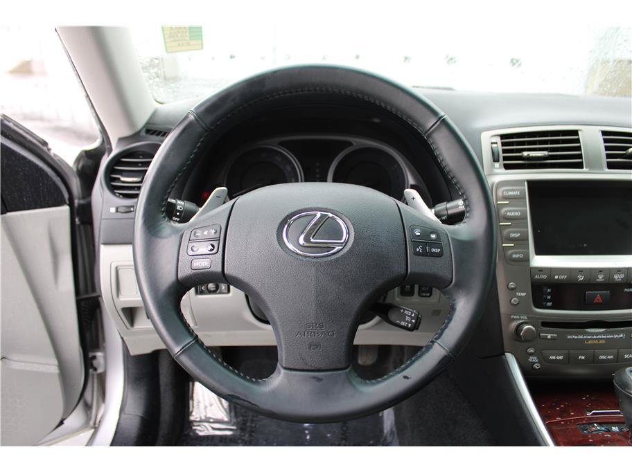 Used 2008 Lexus IS 250 w/ Premium Pkg RWD image 18