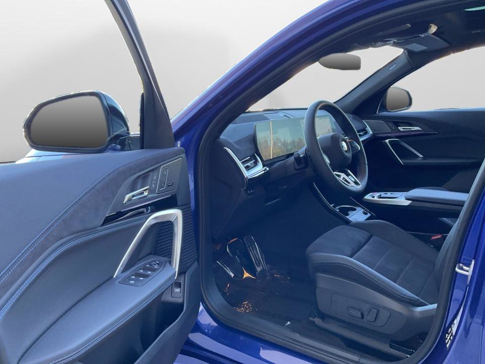 New 2027 BMW X2 xDrive28i AWD/4WD image 31