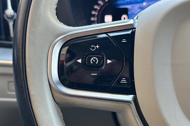 Certified 2024 Volvo XC60 T8 Plus AWD/4WD image 26