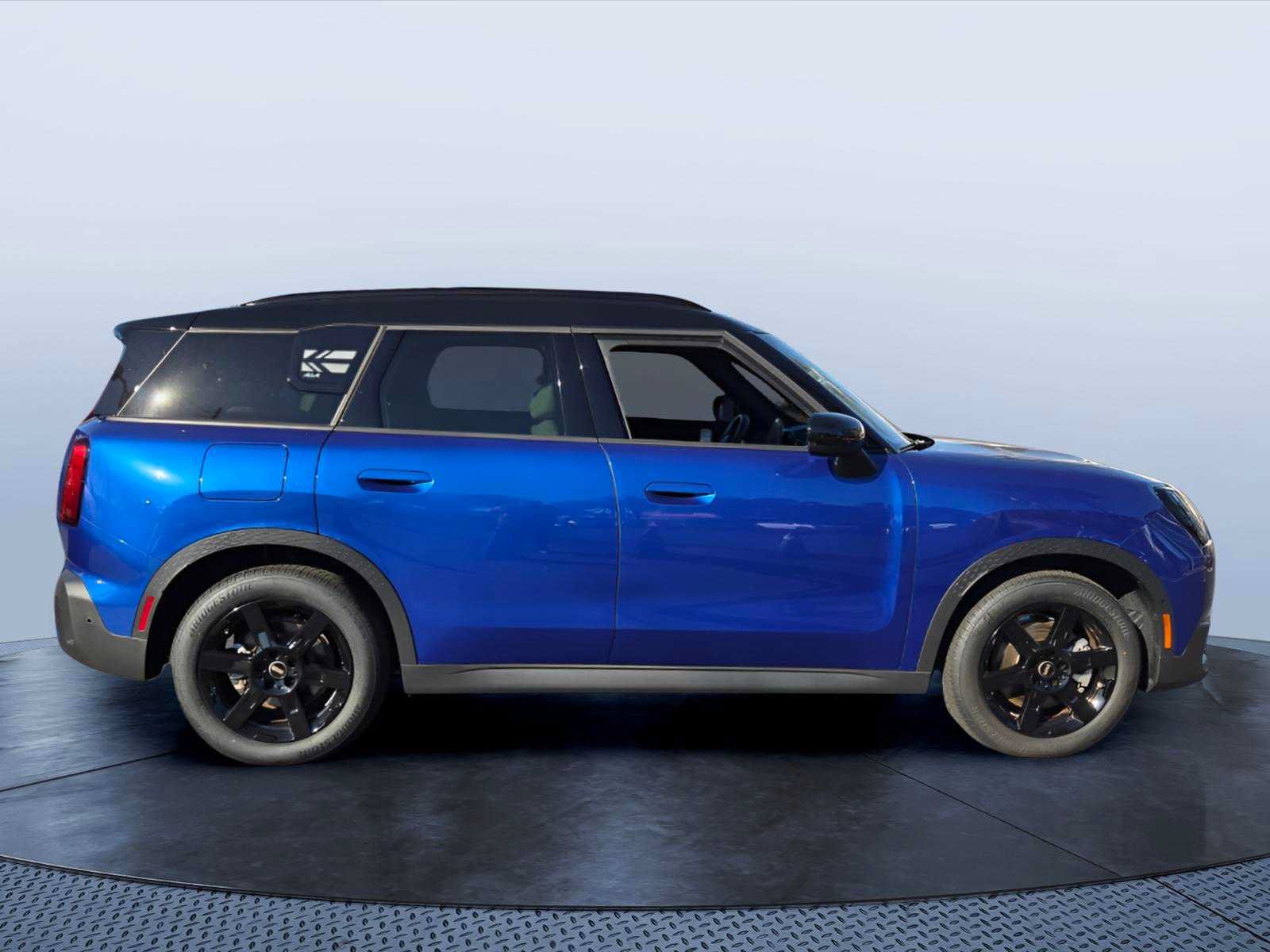 Used 2026 MINI Cooper Countryman S AWD/4WD image 2