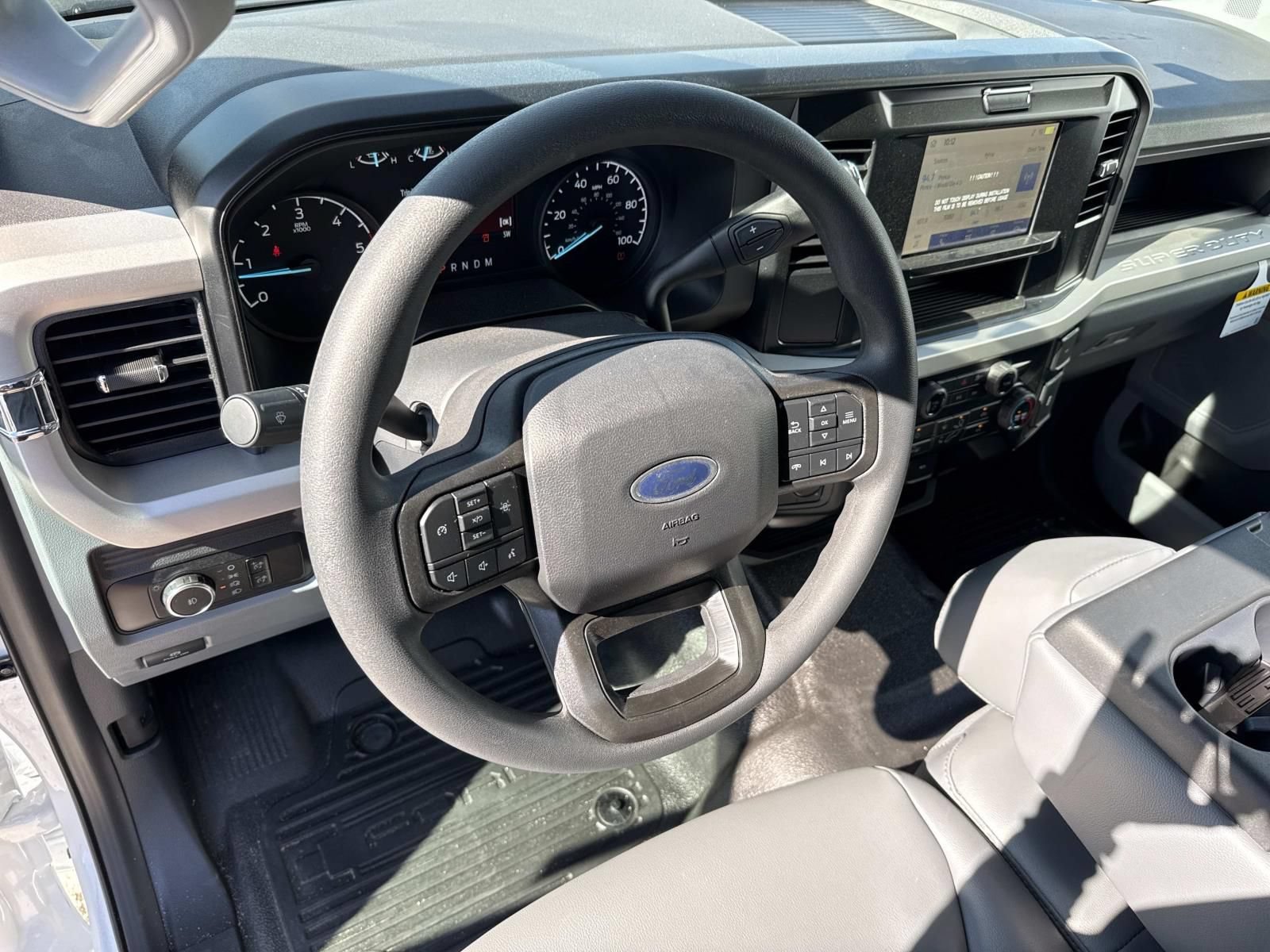 New 2026 Ford F350 XL w/ XL Chrome Package AWD/4WD image 13