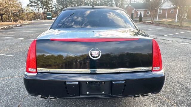 Used 2006 Cadillac DTS image 4