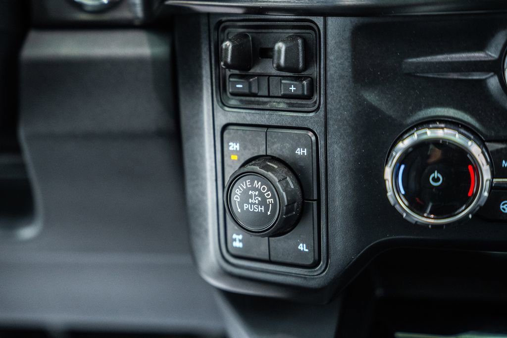 Used 2024 Ford F250 Lariat w/ Lariat Ultimate Package image 29