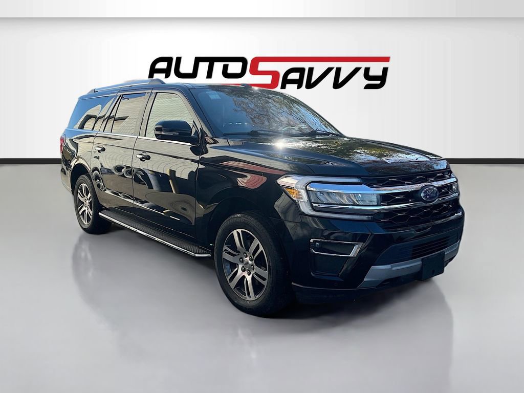 Used 2023 Ford Expedition Max Limited image 1