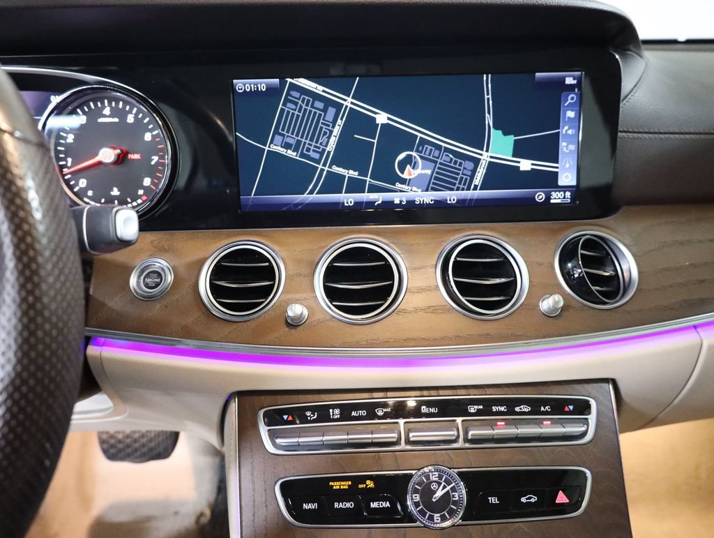 Certified 2018 Mercedes-Benz E 400 4MATIC Sedan image 23