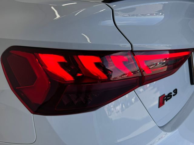 Used 2024 Audi RS 3 image 32