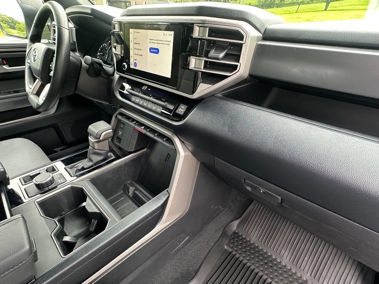 Used 2025 Toyota Tundra SR5 AWD/4WD image 35