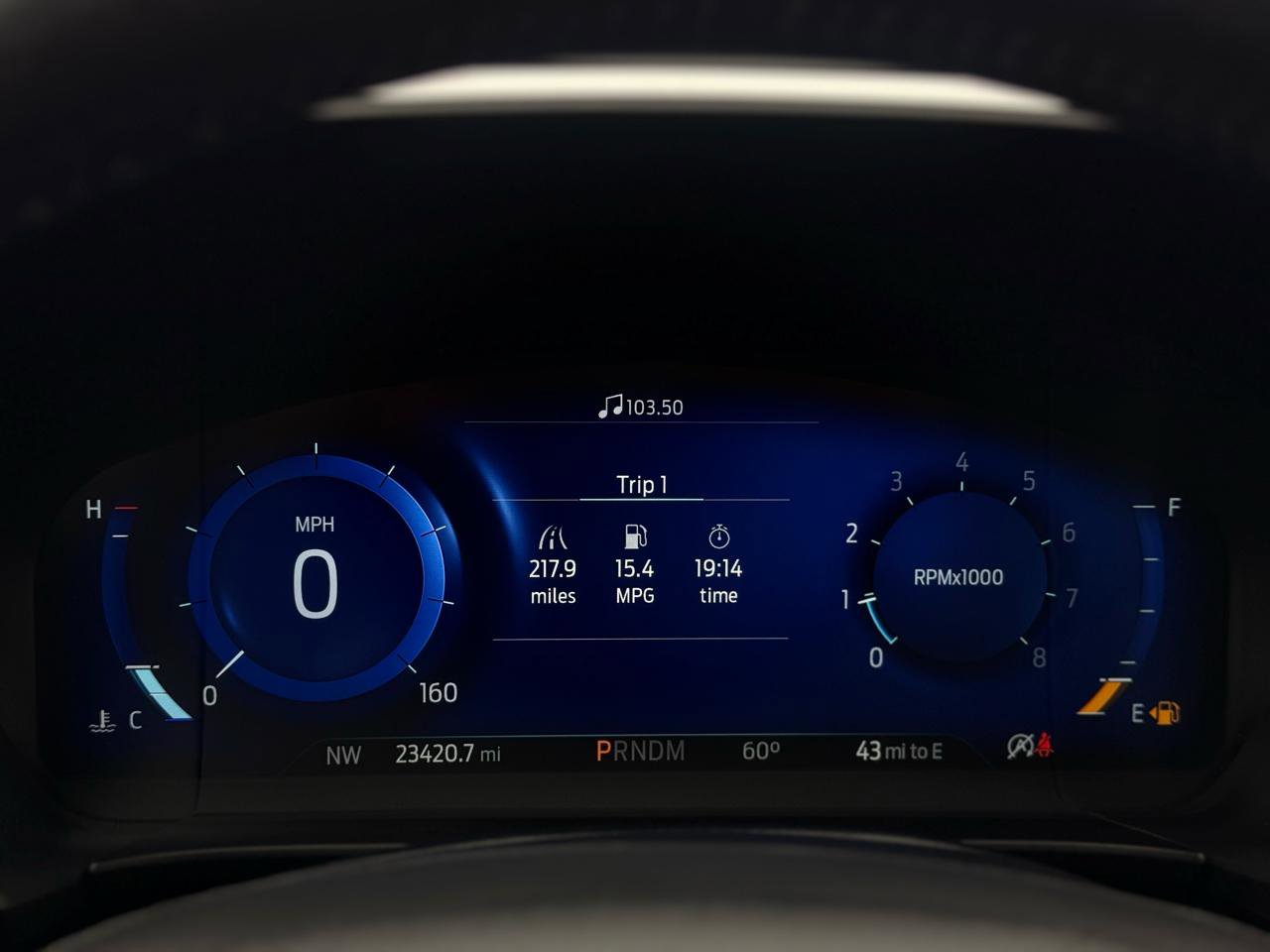 Used 2020 Ford Escape Titanium image 23