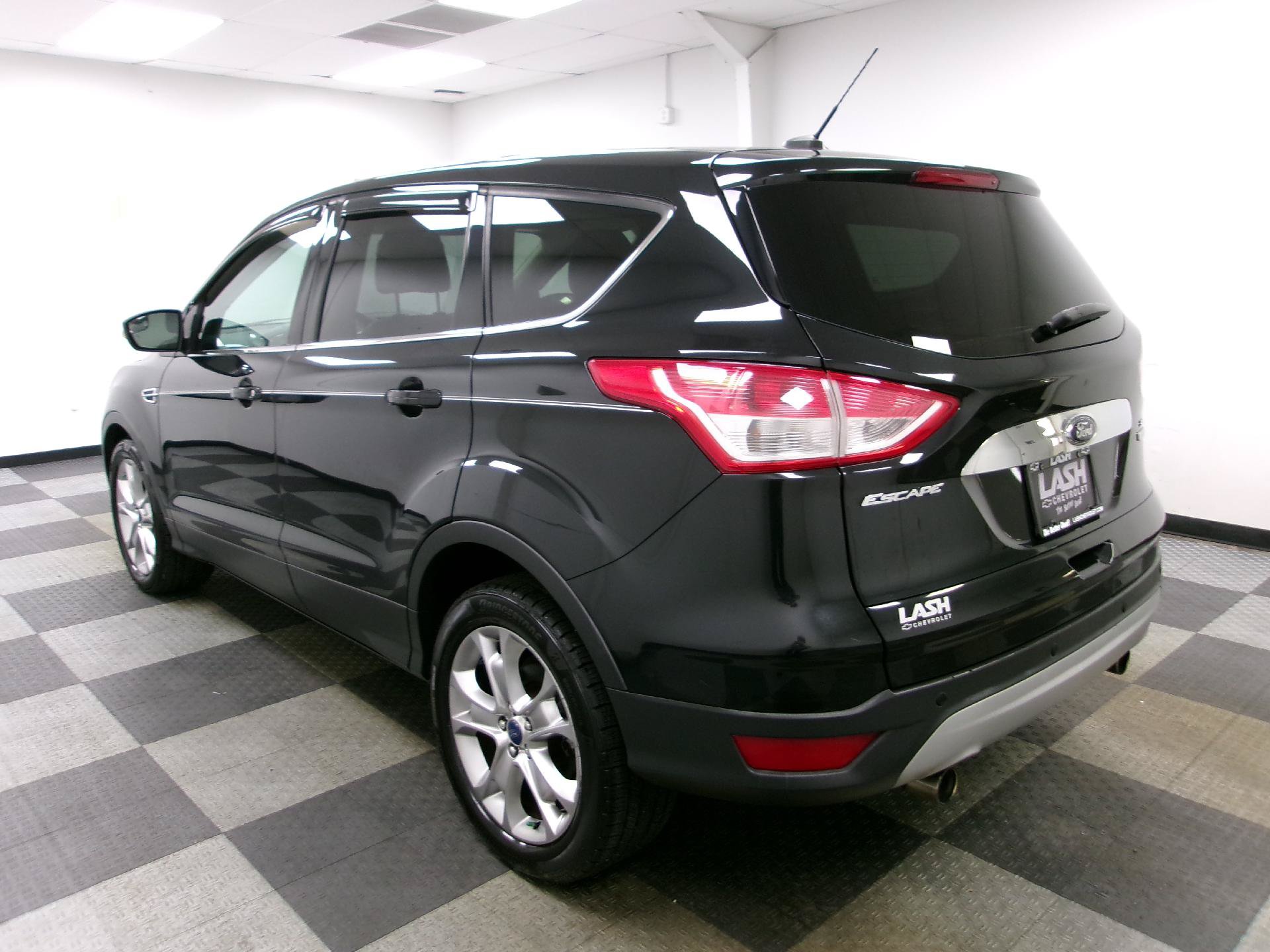 Used 2013 Ford Escape SEL FWD image 2