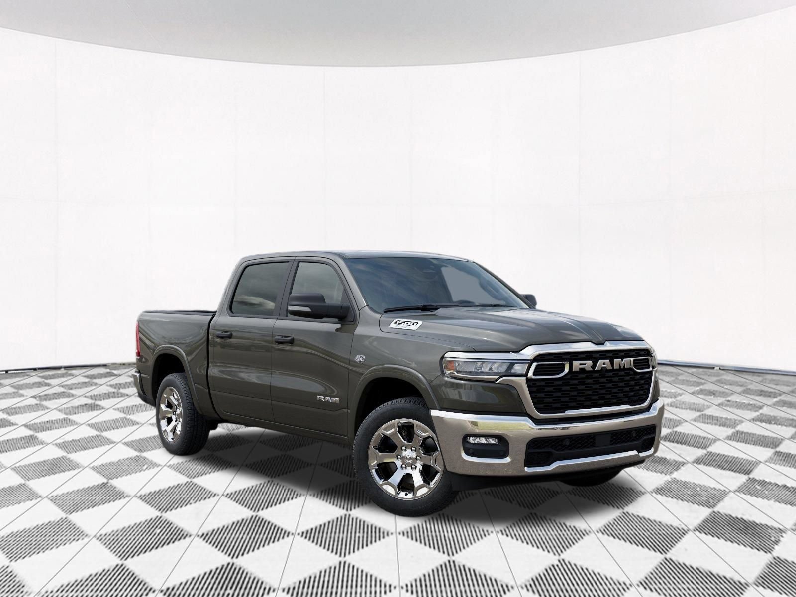 New 2026 RAM 1500 4x4 Crew Cab image 8