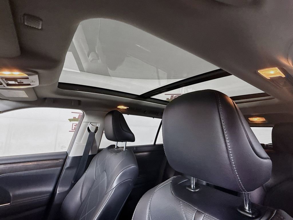 Certified 2021 Toyota Highlander Platinum image 12