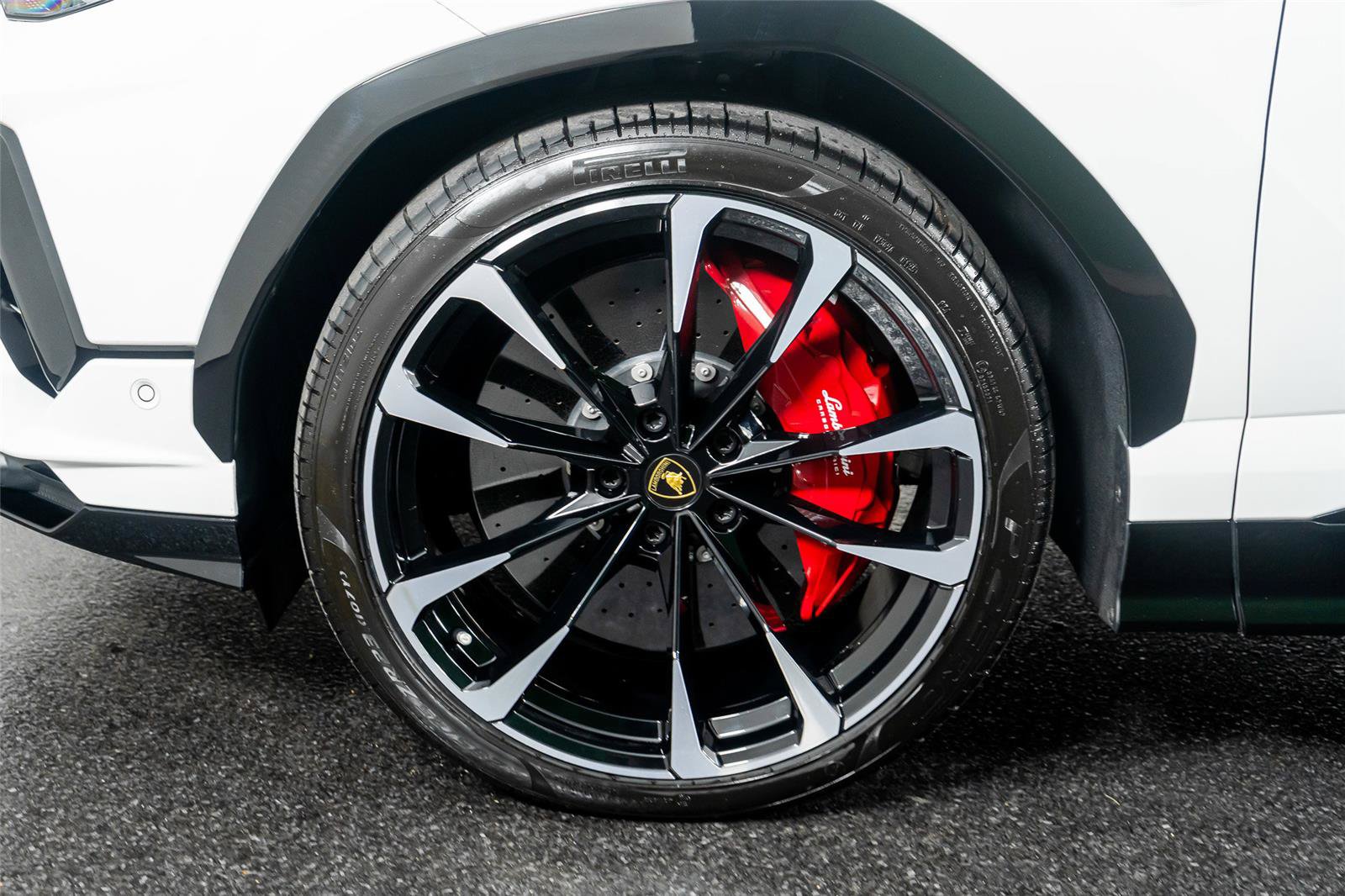 Used 2023 Lamborghini Urus S AWD/4WD image 19