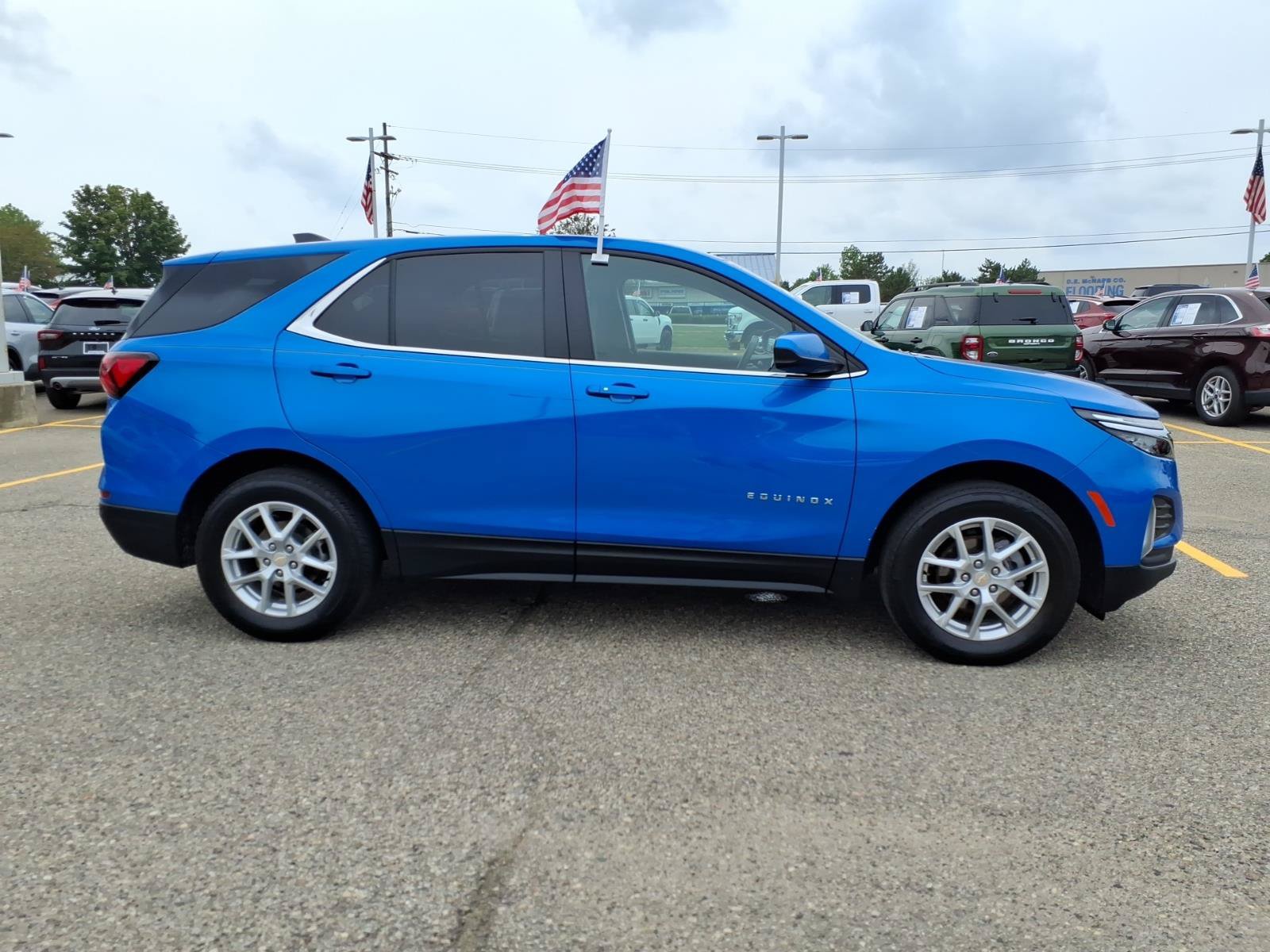 Used 2024 Chevrolet Equinox LT AWD/4WD image 9