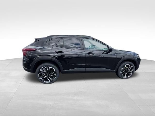 Certified 2024 Chevrolet Trax RS w/ Driver Confidence Package image 26