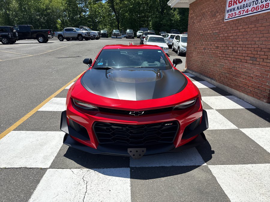 Used 2021 Chevrolet Camaro ZL1 RWD image 7